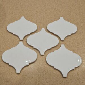 RARE NIB 5 ALLEN & ROTH MODERN WHITE OGEE MOROCCAN CERAMIC WALL TILE #0526288